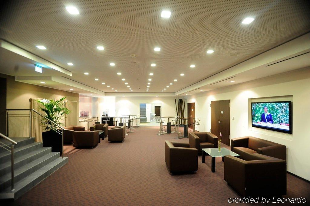 โรงแรมชไวซ์เซอร์ ฮอฟ คาสเซล ภายนอก รูปภาพ